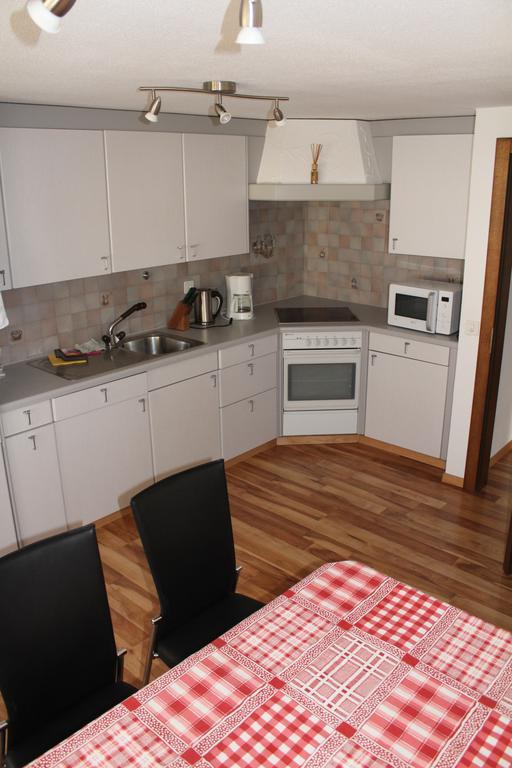 Ferienwohnung Silberdistel, Saastalstrasse 178 Habitación foto